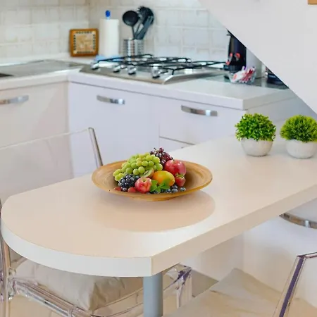 With Pool -el Murigio- Free Wifi-ac-parking شقة